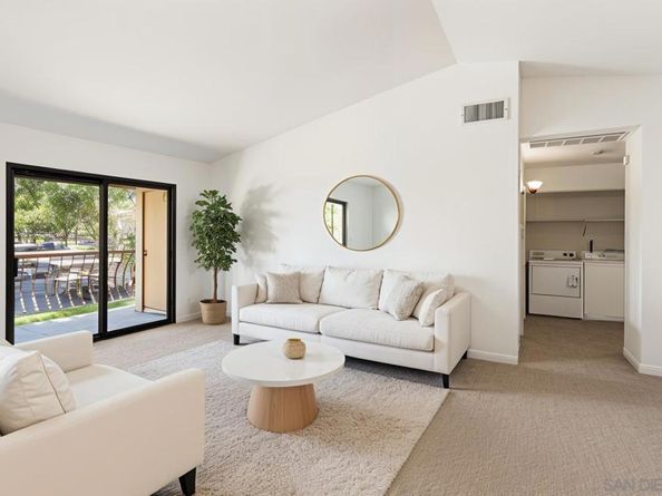 12191 Cuyamaca College Dr E 712, El Cajon CA 92019