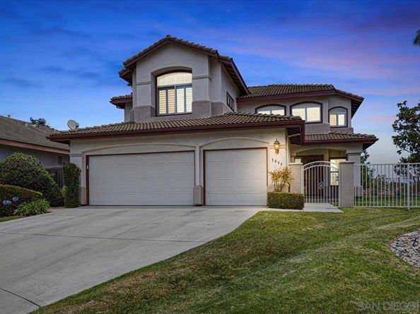 2090 Grand View Glen, Escondido CA 92026