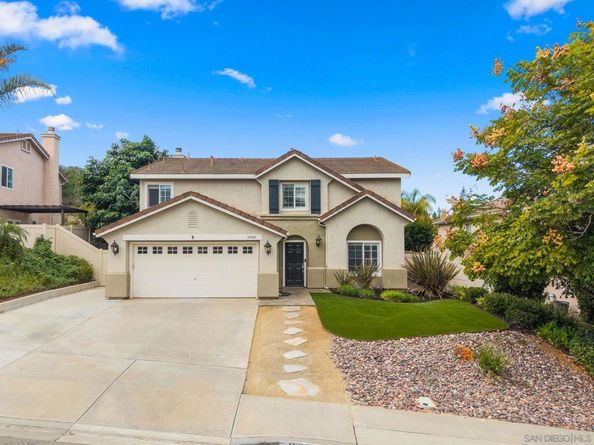 1048 Via Vera Cruz, San Marcos CA 92078