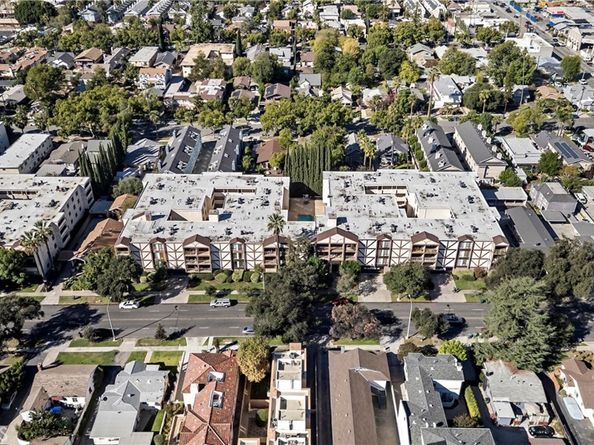 125 Allen 306, Pasadena CA 91106