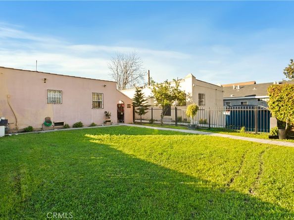 8449 S Main, Los Angeles CA 90003