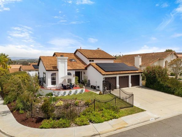 5013 Sunrose Court, Oceanside CA 92056