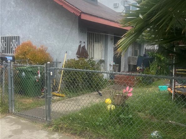 1137 N Ardmore, Hollywood Hills East CA 90029