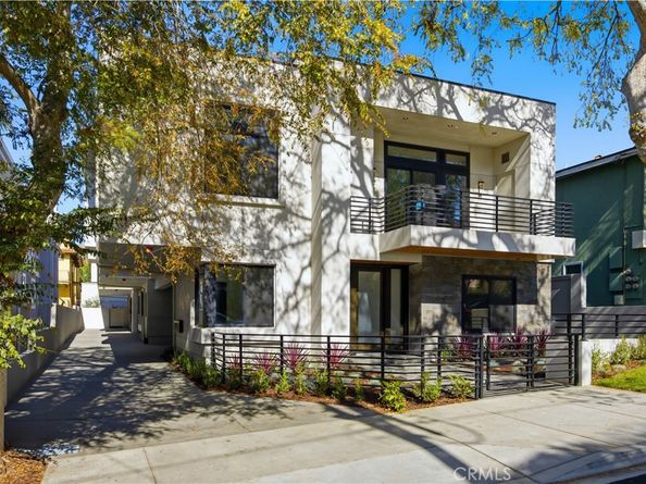 2005 Mathews C, Redondo Beach CA 90278