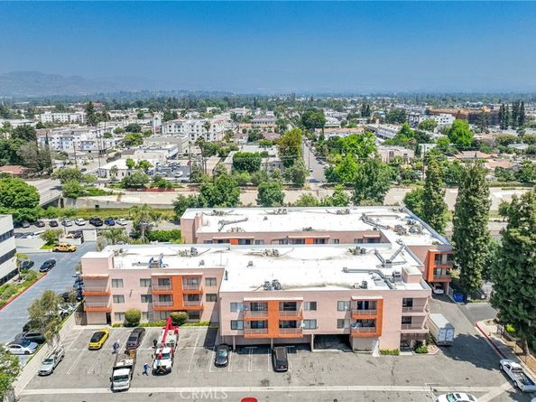 6815 Remmet Avenue 217, Canoga Park CA 91303