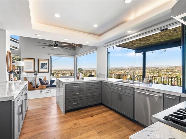 12348 Circula Panorama, North Tustin CA 92705