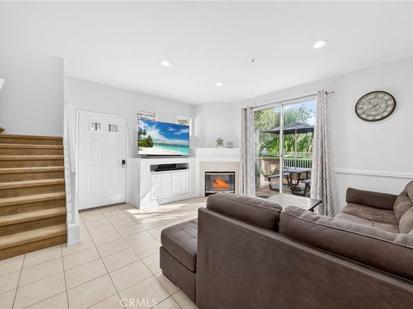 32 Carlsbad, Aliso Viejo CA 92656