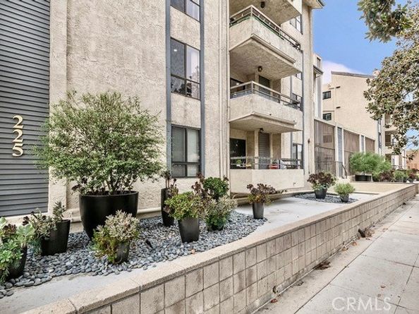 225 N Rose Street 410, Burbank CA 91505
