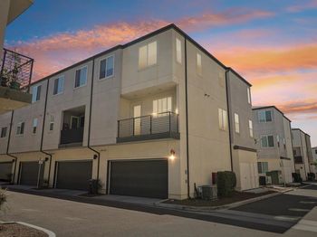 5265 Beachfront Cove Street