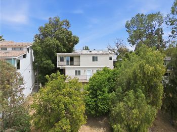 5211 Calatrana Drive