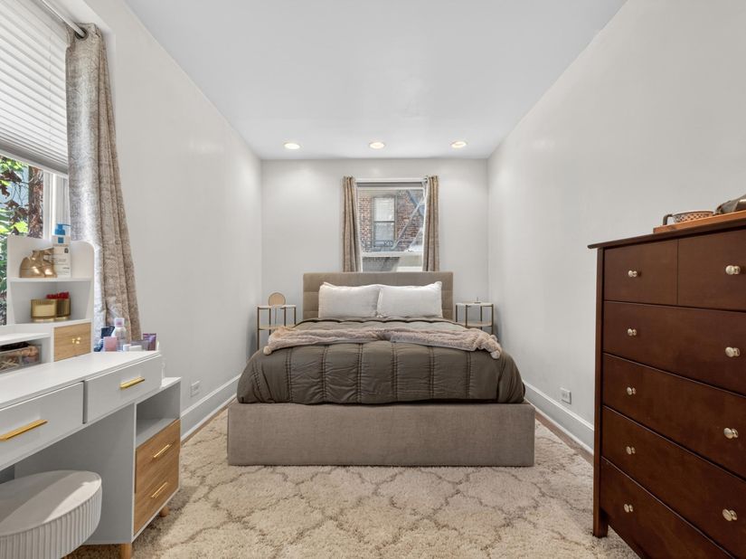 117 Bloomfield St 3A, Hoboken NJ 07030
