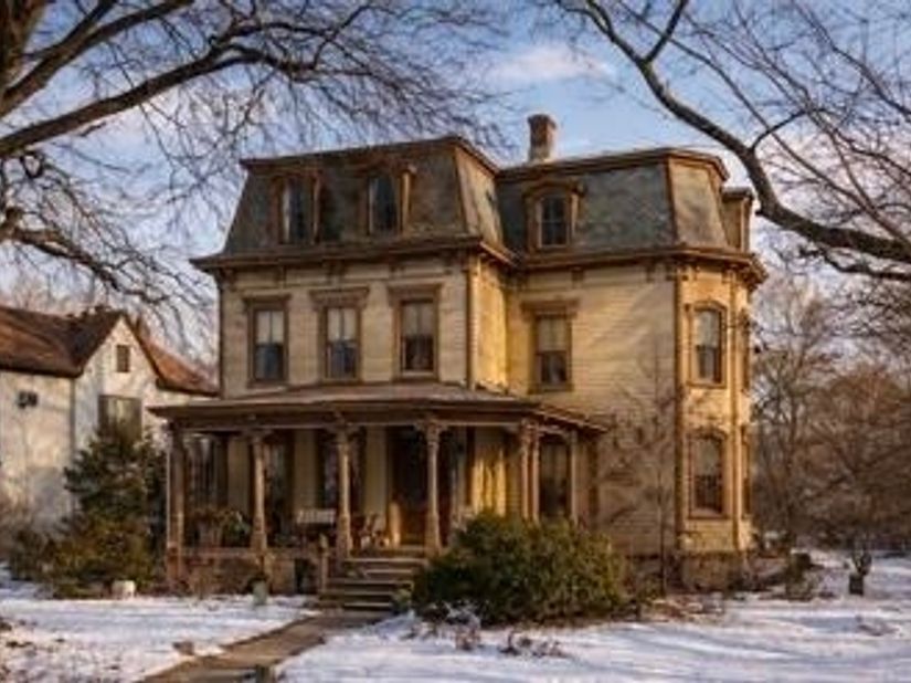100 Broadway, Bayonne NJ 07002