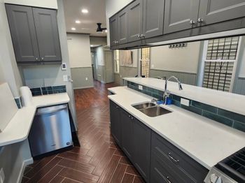 119 Clendenny Ave