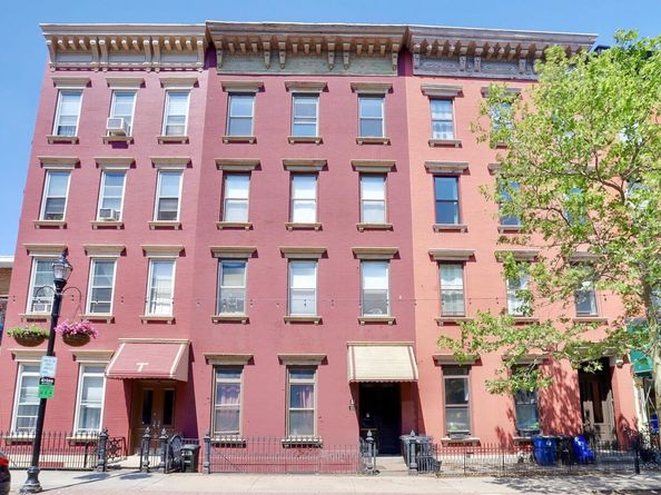824 Washington St 4, Hoboken NJ 07030