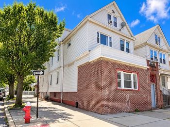 290 Avenue A