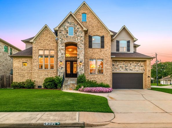 4302 Meyerwood Drive, Houston TX 77096