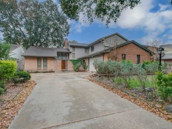 10315 Meadow Lake Lane