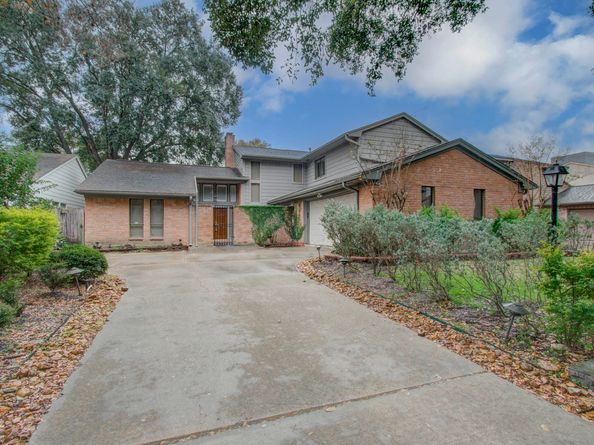 10315 Meadow Lake Lane, Houston TX 77042