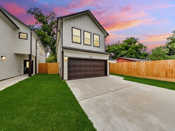 10512 Exeter Street, Houston TX 77093