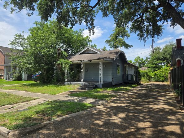 4209 Bell Street, Houston TX 77023