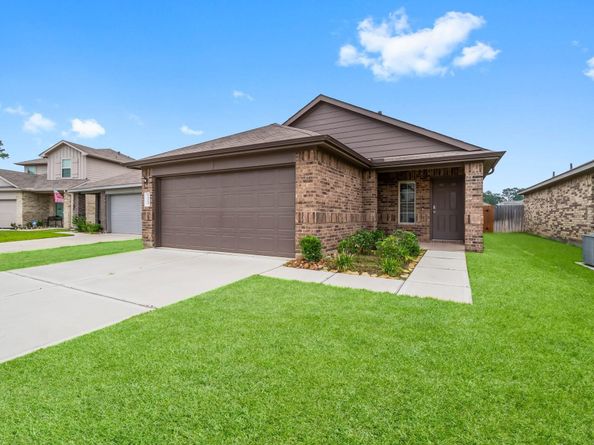 14409 Sugar Pines Drive, Conroe TX 77302