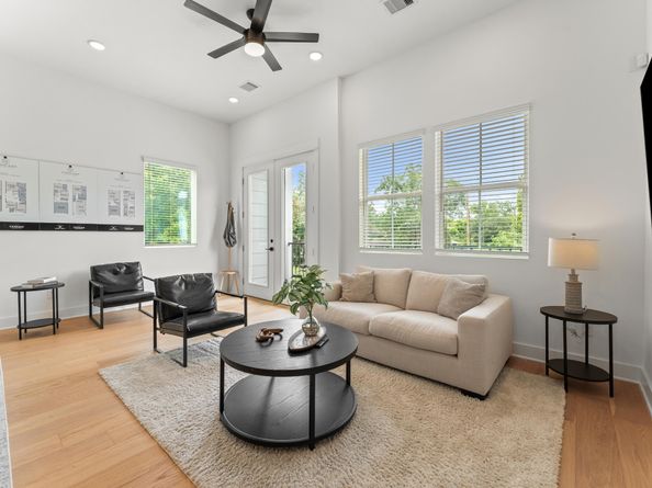 1009 Tuskegee Heights Lane, Houston TX 77091