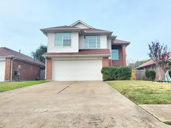 8722 Ashlawn Drive, Houston TX 77083