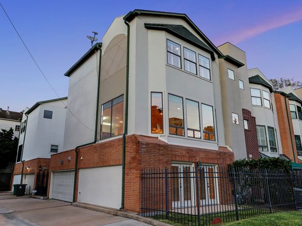 5400 Gibson Street, Houston TX 77007