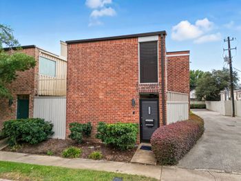 2243 W Alabama Street