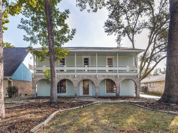 7218 Jadewood Drive, Houston TX 77088