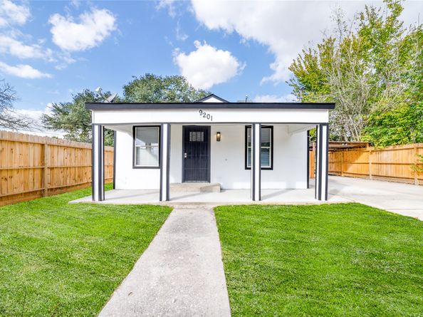 9201 Klondike Street, Houston TX 77075
