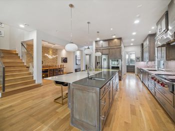 1249 Chippendale Road