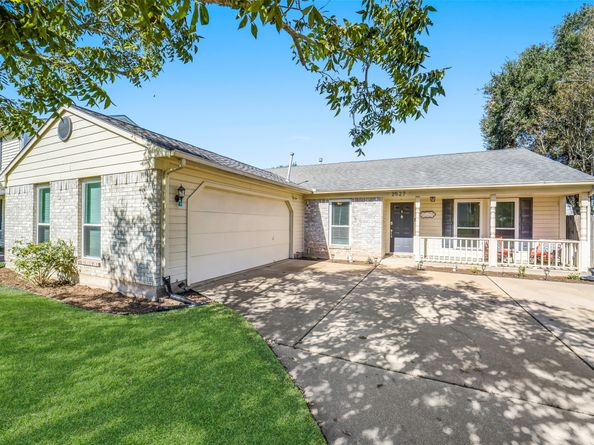 2527 Windswept Drive, Richmond TX 77406