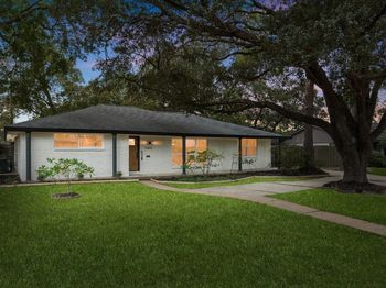 5443 Willowbend Boulevard