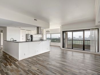 2001 Holcombe Boulevard