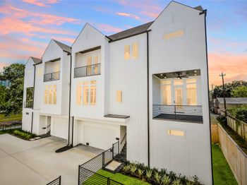 1911 Lauderdale Street