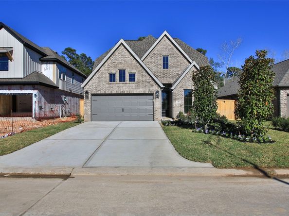 202 Sierra Stream Lane, Conroe TX 77304