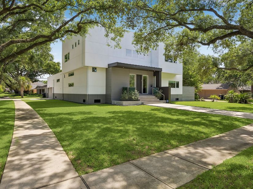 5215 Jason Street, Houston TX 77096
