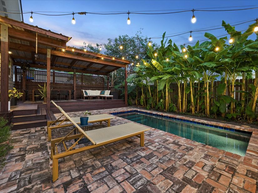106 Alma Street, Houston TX 77009