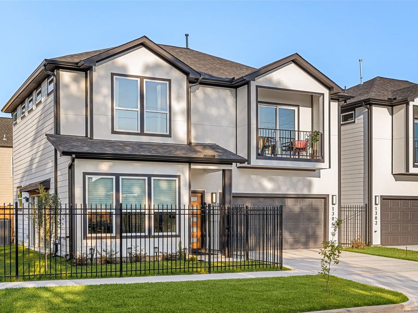 1306 Grove Street, Houston TX 77020