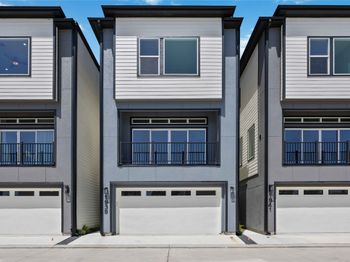 1947 Knoll Square Drive