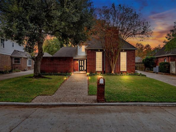 1127 Barkston Drive, Katy TX 77450