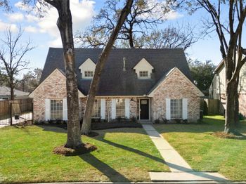 5707 Ash Oak Drive