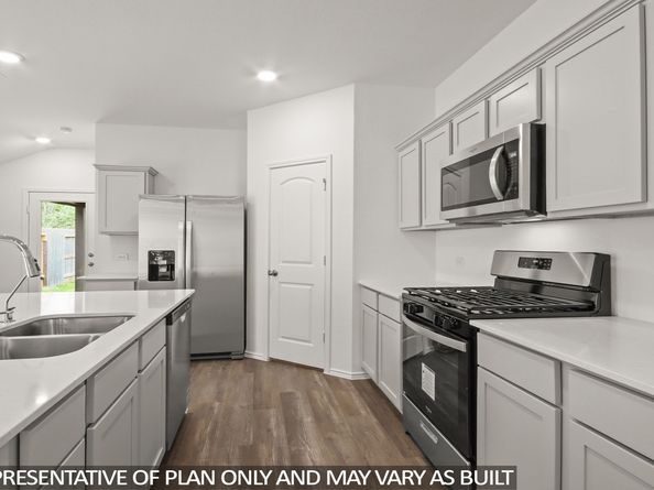 571 Belle Springs Lane, Conroe TX 77301