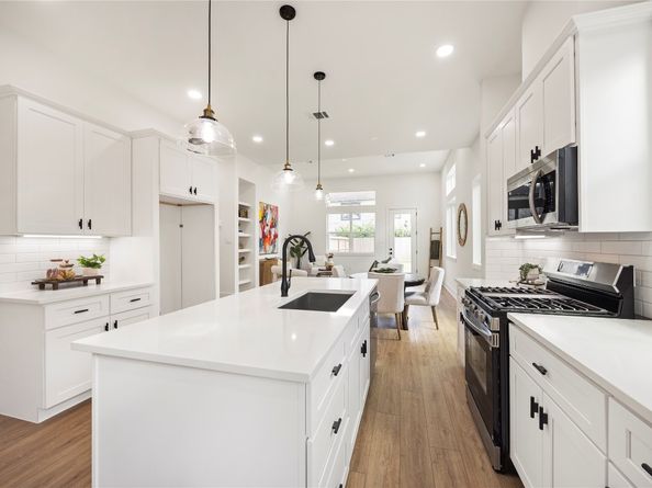 3107 Stonewall Street, Houston TX 77020