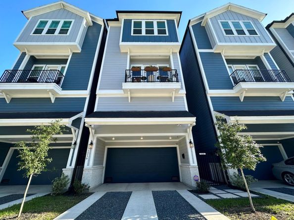 1216 W 21st Street, Houston TX 77008