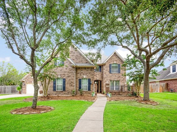 2902 Autumn Crest Drive, Friendswood TX 77546