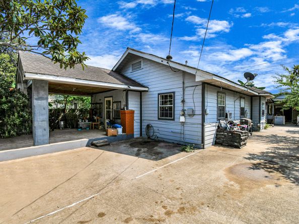 7908 John Street, Houston TX 77012