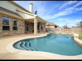 5011 Anthony Springs Lane