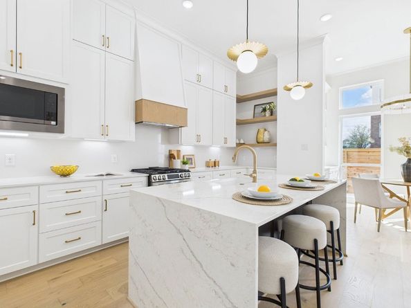 602 Jewett Street B, Houston TX 77009